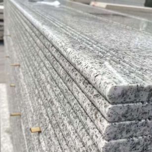 甘肃芝麻白楼梯踏步 花岗岩楼梯板材