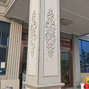 甘肃芝麻白别墅雕刻柱子  黄金麻