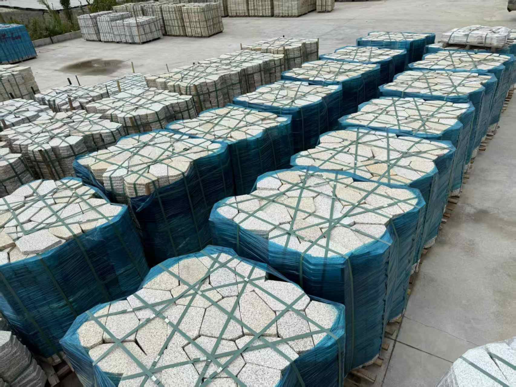 甘肃黄金麻冰裂纹 碎拼