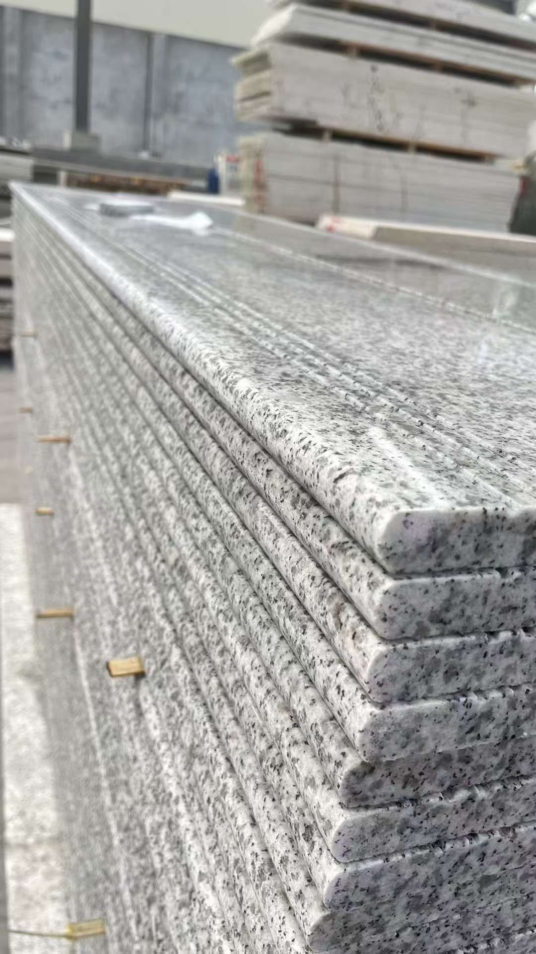 甘肃芝麻白楼梯踏步 花岗岩楼梯板材